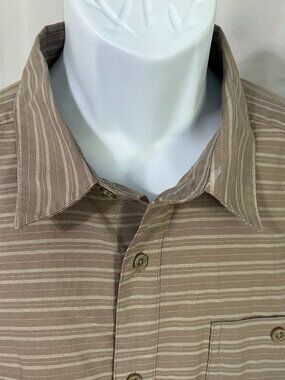 Patagonia Men’s Organic Cotton Short Sleeve Shirt – Tan & White Striped, Size L